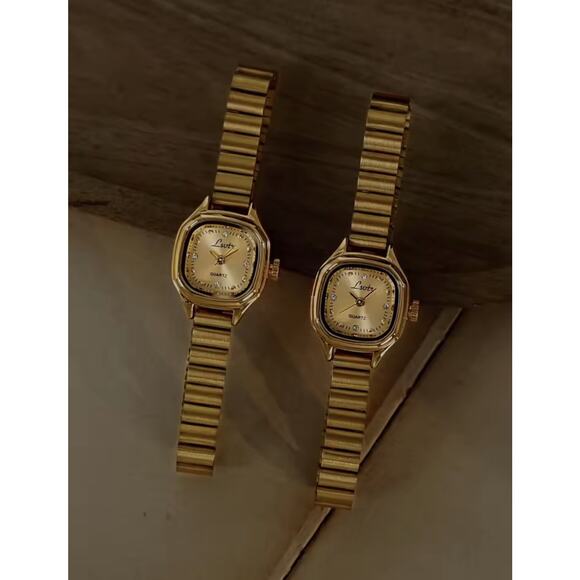 Gold Women\'s Dress Watch - Elegant Slim Bracelet